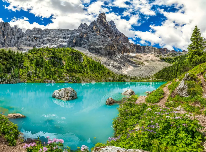 Lac Sorapis, Alpes, Italie