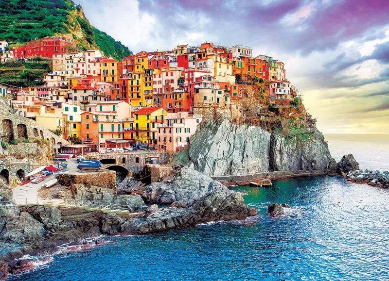 Cinque-Terre Manarola Italy