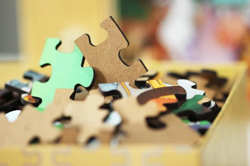 Puzzle en Bois - Poule en Vacances