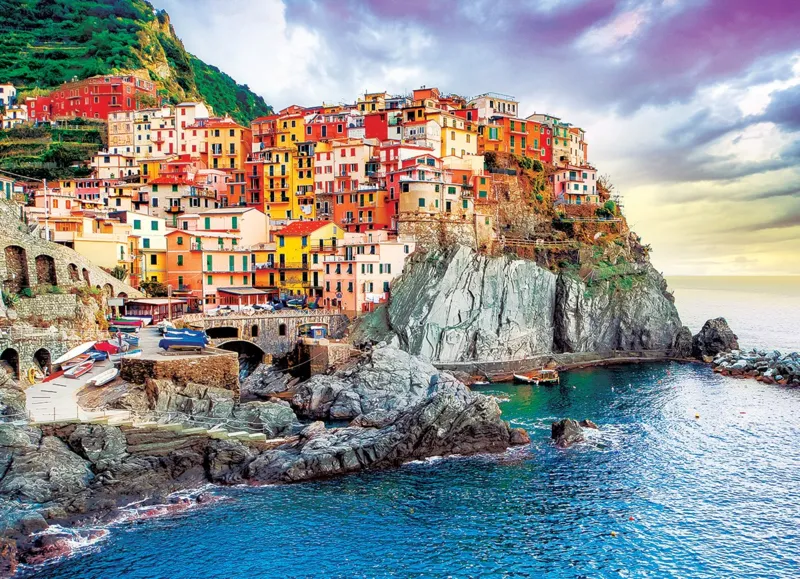 Cinque-Terre Manarola Italy
